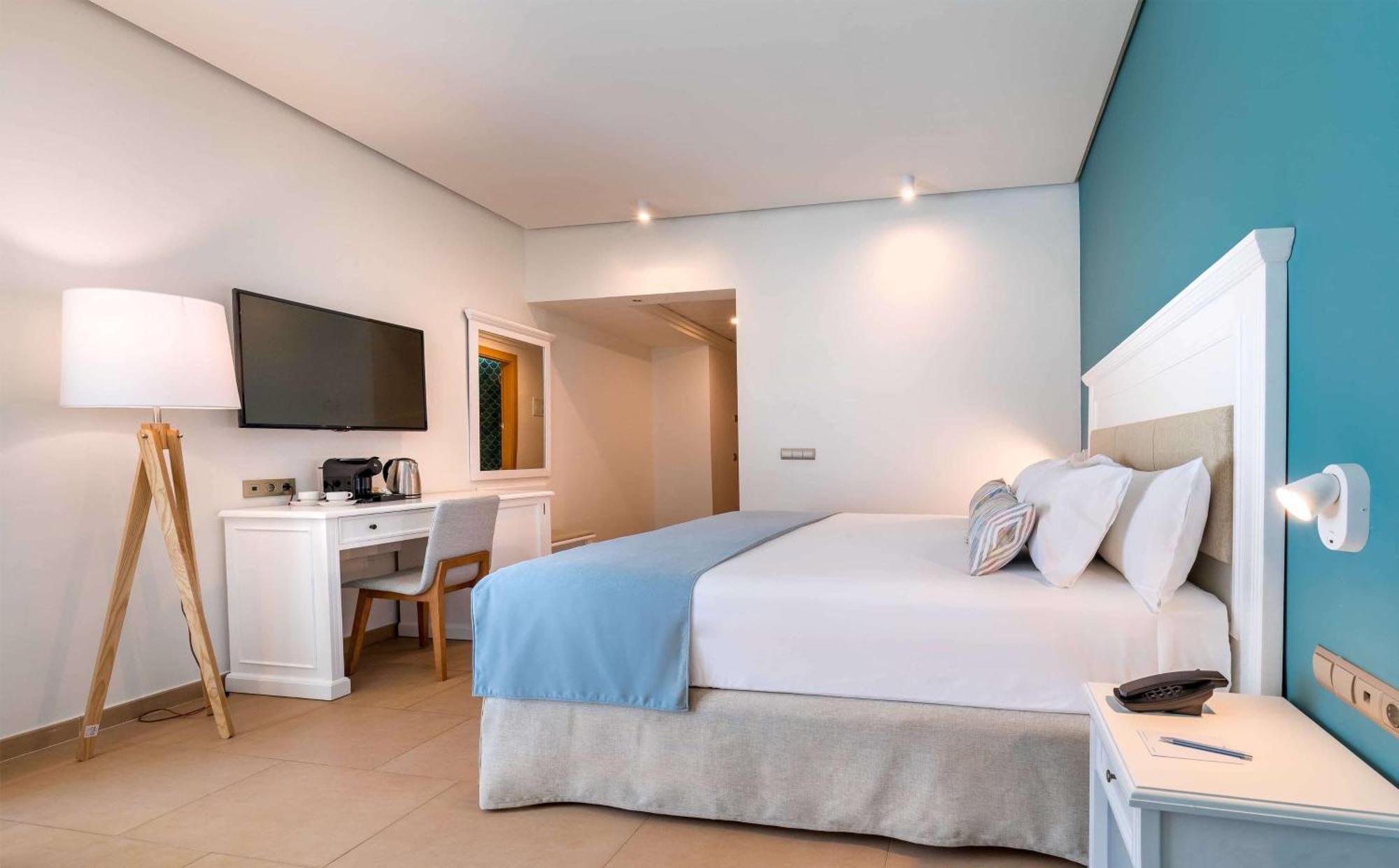 Occidental Torremolinos Playa Hotel Bagian luar foto