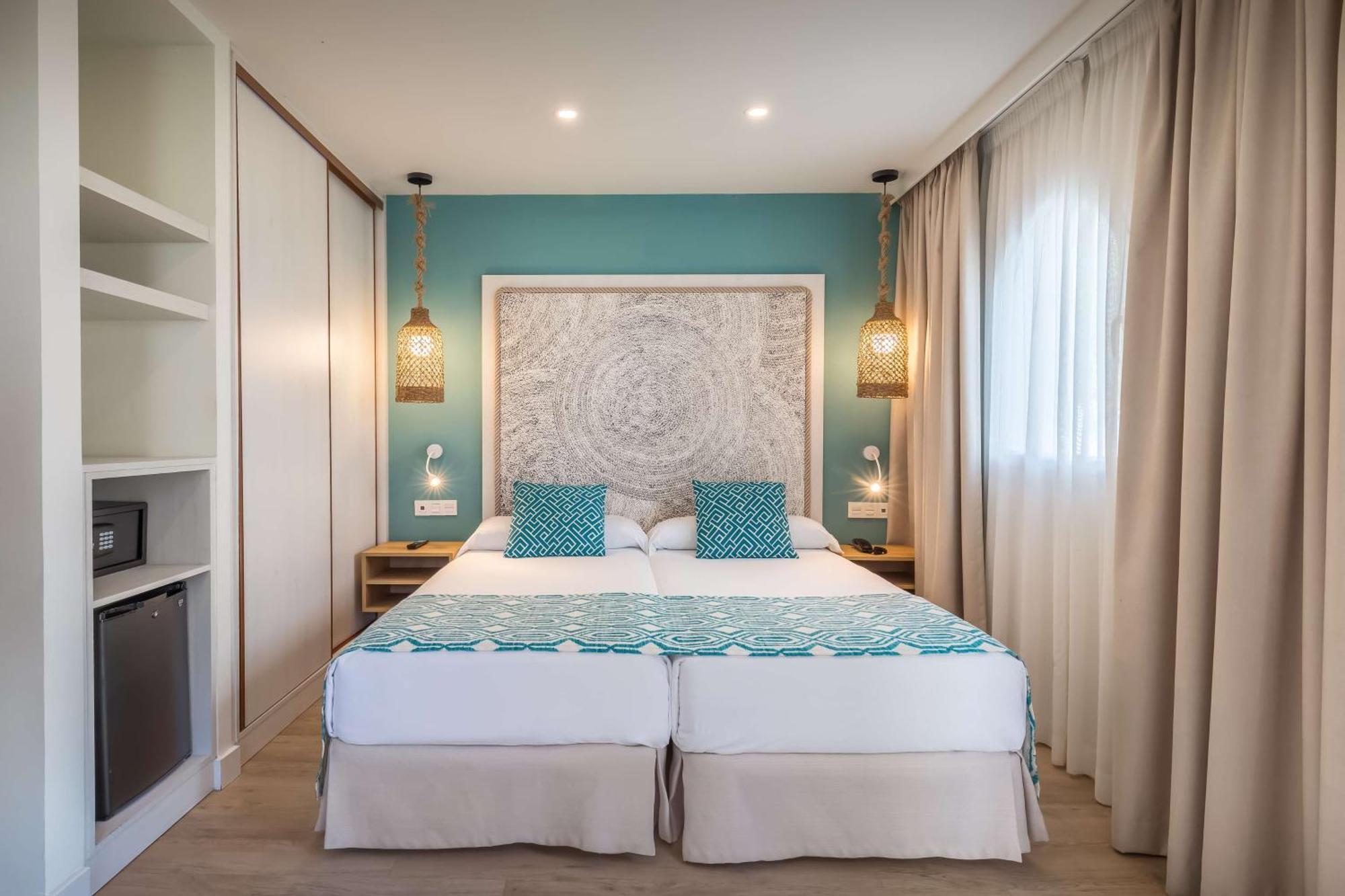 Occidental Torremolinos Playa Hotel Bagian luar foto